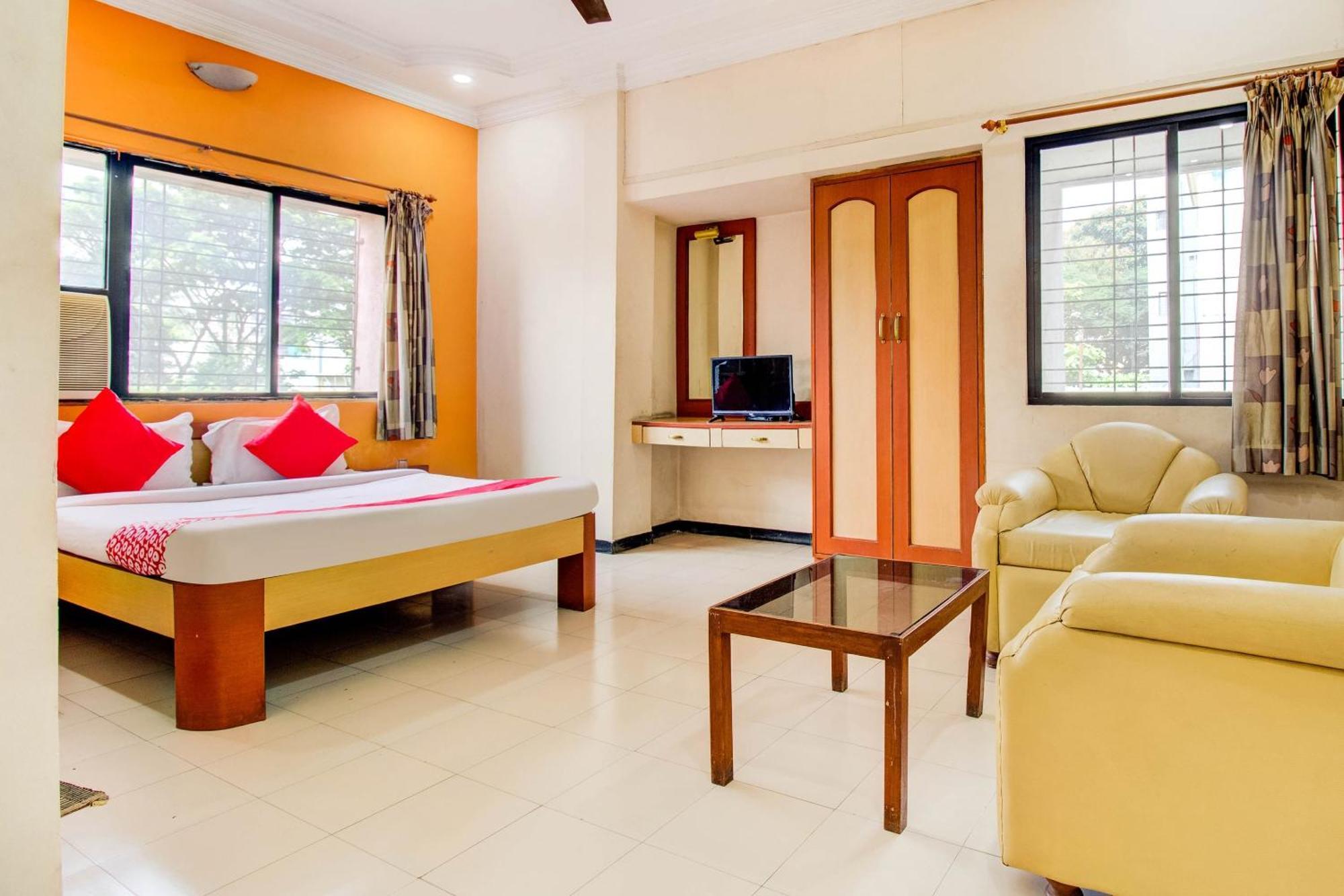 Hotel O Sri Jai Palace Nashik Esterno foto