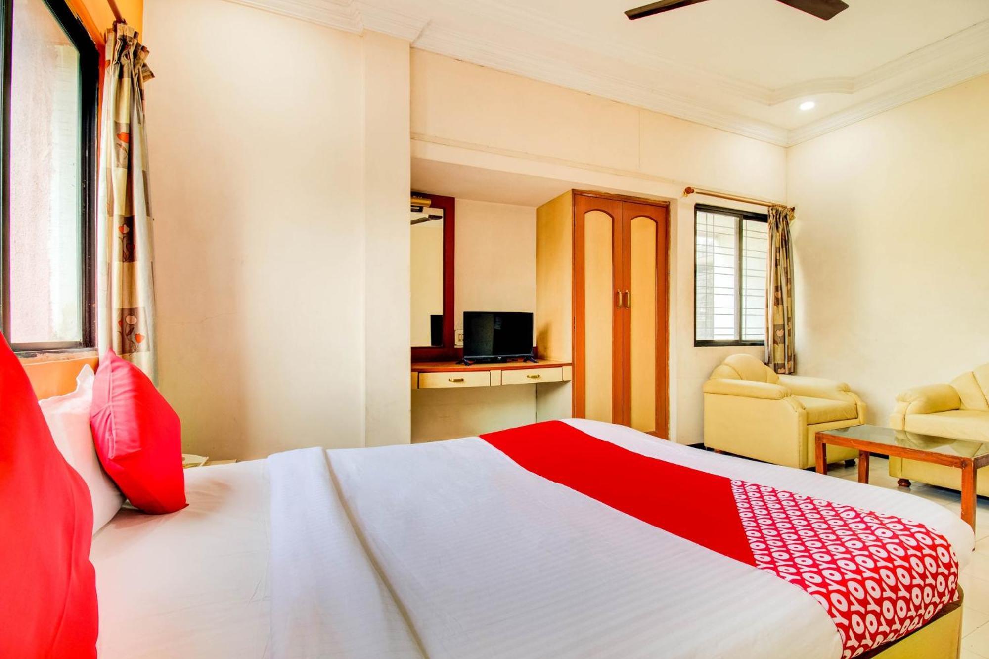 Hotel O Sri Jai Palace Nashik Esterno foto